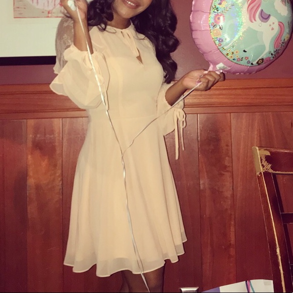 Lulus peach dress